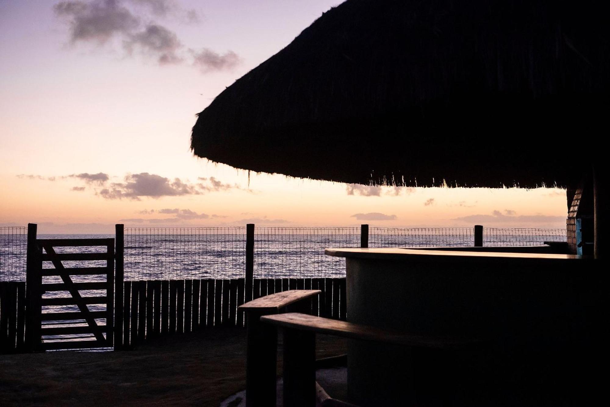 Casa De Frente Para A Praia - Arraial D' Ajuda ポルトセグロ エクステリア 写真